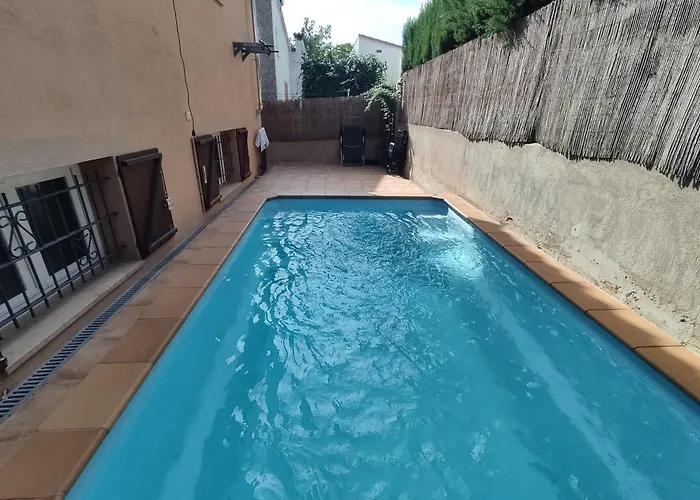 Rustic Amb Piscina Privada *